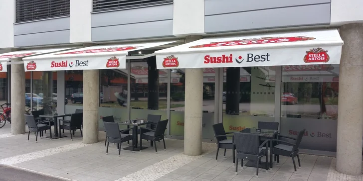 Lahodných 32 kusů Sushi v Havířově