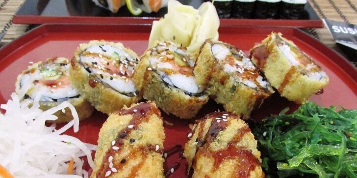 33 kousků sushi, mořské řasy i čerstvý salát v Sushi Miomi