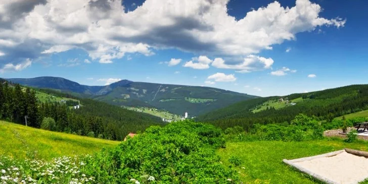 4 dny dovolené pro dva dospělé a dvě děti v Peci pod Sněžkou