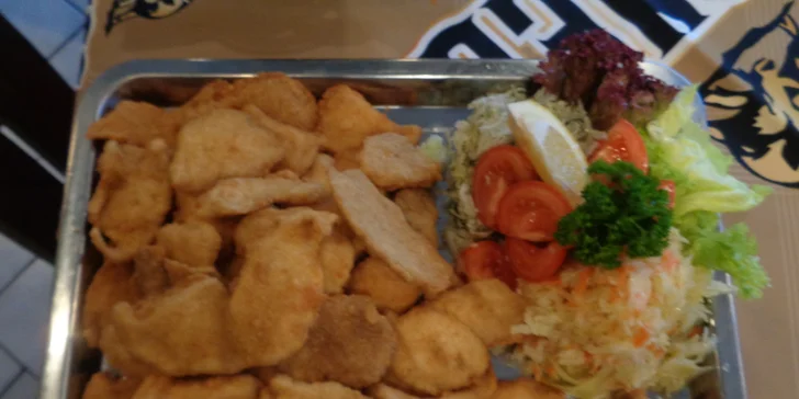 Obdržíte 600 g nebo 1,2 kg řízků ze tří druhů masa v různě ochucené strouhance.
