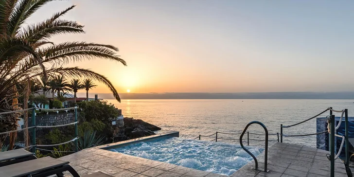 Transfer vás z letiště zaveze do 4* hotelu Catalonia Punta del Rey.