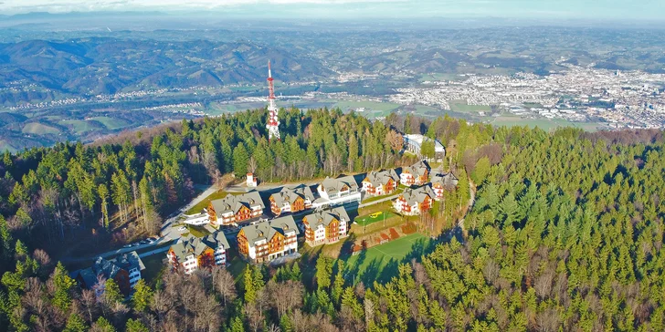 Slovinské Alpy pro pár i rodinu: polopenze, vstup do bazénu a o víkendu sauny