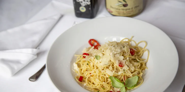 Hlavní chod si dáte rovnou dvakrát. Poprvé to bude pasta nebo risotto. 