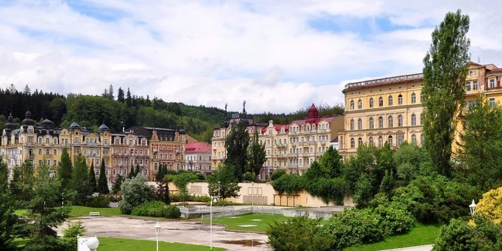 Blahodárný oddych v Mariánských Lázních s polopenzí a až 10 procedurami