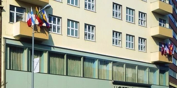 Kombinovaná pedikúra vč. gel laku
