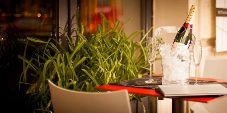 Otevřený voucher na konzumaci v Popular Steak Bar & Sushi - Tip na dárek!