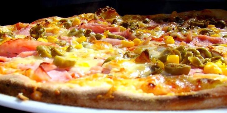 Pizza dle vlastní chuti – výběr z 5 nejoblíbenějších druhů