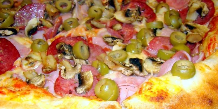 Pizza dle vlastní chuti – výběr z 5 nejoblíbenějších druhů