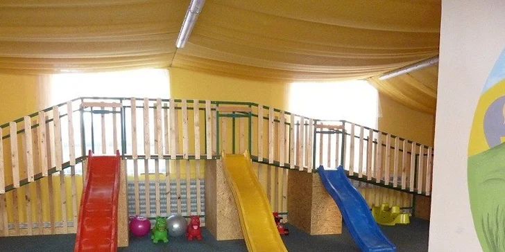 Vstup do dětského centra Chňapík a káva dle výběru