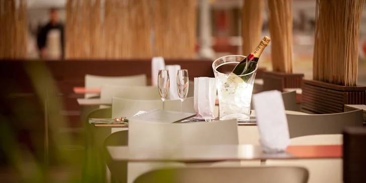 Otevřený voucher na konzumaci v Popular Steak Bar & Sushi - Tip na dárek!