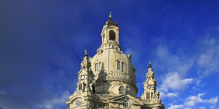Navštivte během prohlídky Drážďan i Frauenkirche - ztělesnění krásy a sebevědomí města.