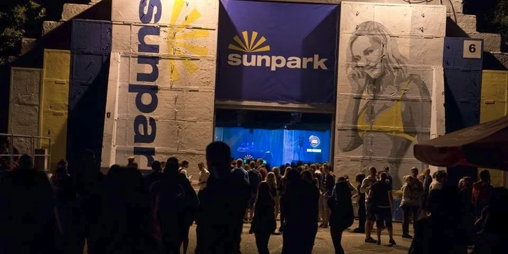 Vstupenka na EDM Reasons Fest v Sunparku v Hradci Králové