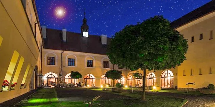 Tři dny na zámku Čechtice s all inclusive a wellness