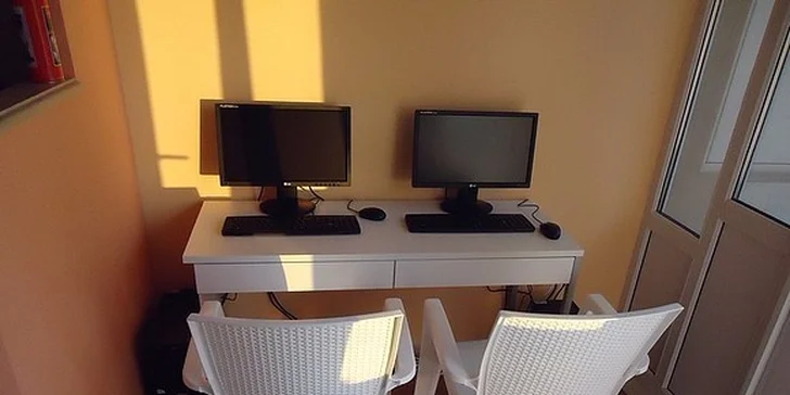 Šest dní dovolené v letovisku Tučepi - hotel s polopenzí