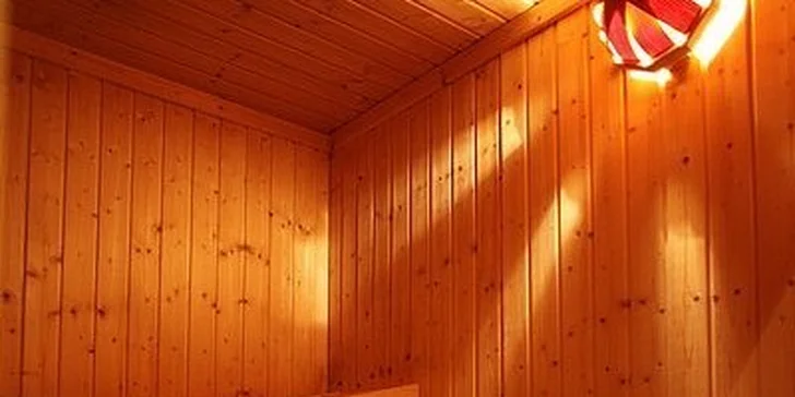 Šest dní dovolené v letovisku Tučepi - hotel s polopenzí
