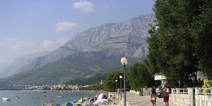 Šest dní dovolené v letovisku Tučepi - hotel s polopenzí