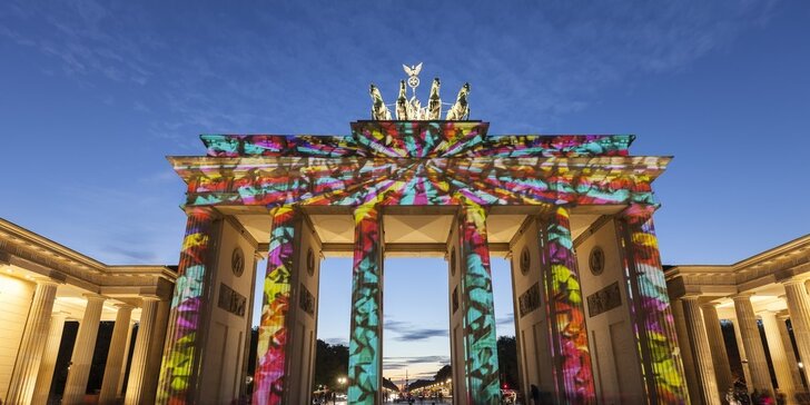 Festival světel v Berlíně se vstupem do muzea veteránů a prohlídkou města