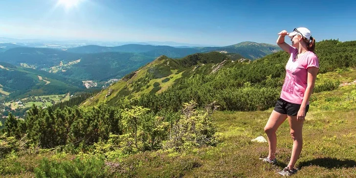Pobyt v rodinném hotelu ve Špindlerově mlýně: polopenze, vstup do Vodního ráje a výlety
