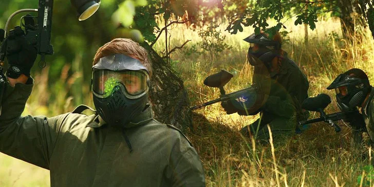 Paintballová přestřelka včetně vybavení a 100 kulí