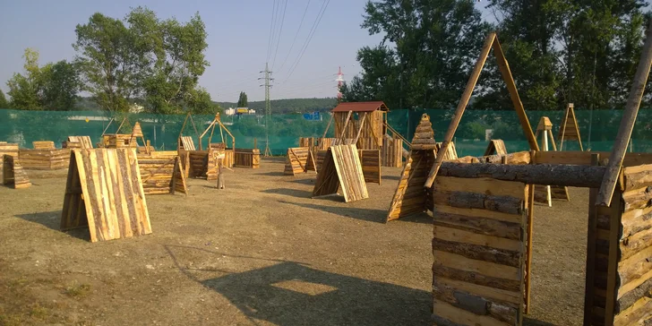 Paintball-Prague: Neomezený vstup, vybavení a nápoj