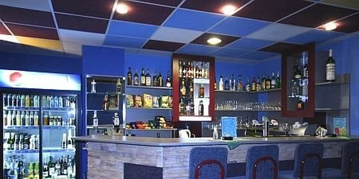 Rozkulte to: hodinová hra bowlingu pro partu až 8 kamarádů