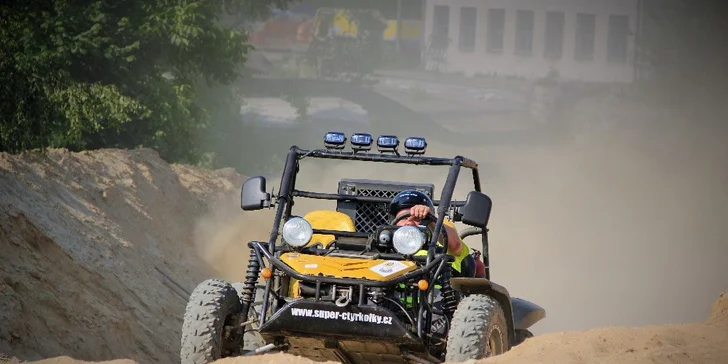 30minutová adrenalinová jízda v Buggy