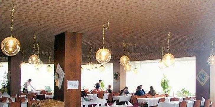Bezvaný odpočinek přímo na břehu Lipenské přehrady