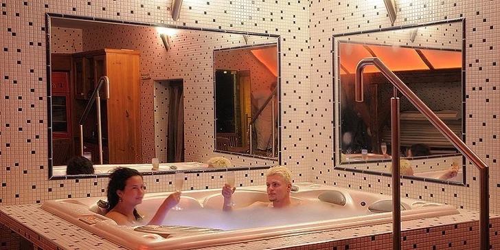 Romantický pobyt s polopenzí i wellness v jižních Čechách