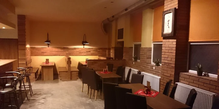 2x pizza dle vlastního výběru
