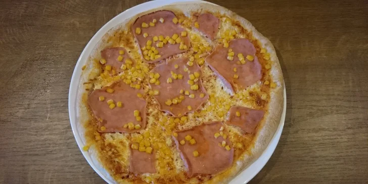 2x pizza dle vlastního výběru