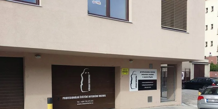 Čištění interiérů vozidel v centru Teplic