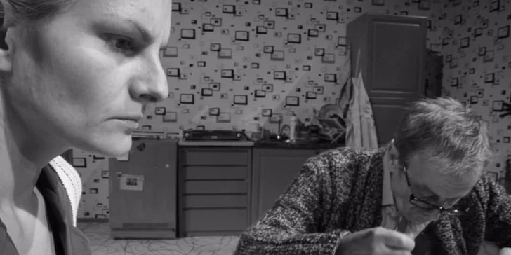 Otevřená vstupenka pro dva do Divadla Komedie