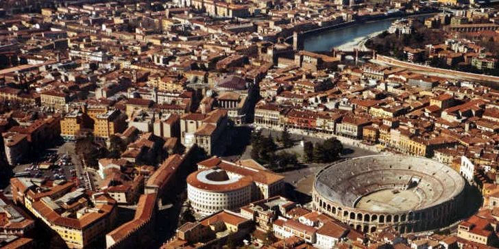 Výlet do italské Verony s možností návštěvy opery