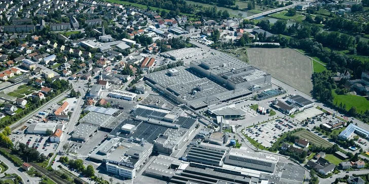 Exkurze v BMW Dingolfing, v Prazdroji a ochutnávka piva