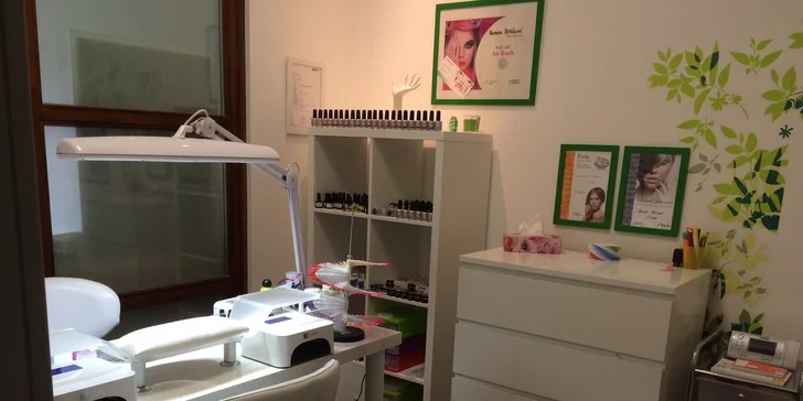 Japonská manikúra P-SHINE a výživná maska na ruce