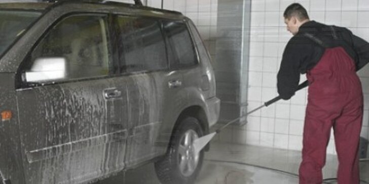 Kvalitní ruční mytí aut přímo v obchodních centrech