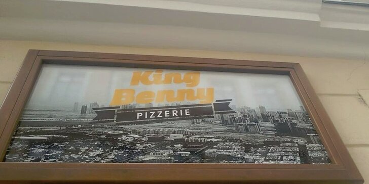 Kdo sní dvě pizzy velké jako kola od vozu v King Benny?