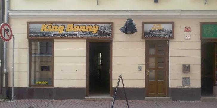 Kdo sní dvě pizzy velké jako kola od vozu v King Benny?