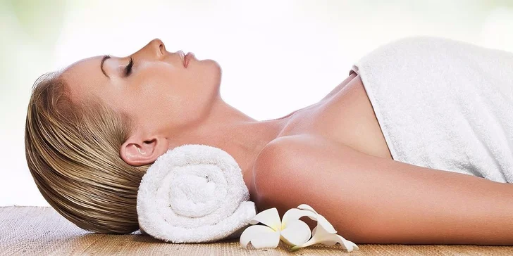 100 minut relaxace v salonu Jasmine - masáže i aroma lázeň