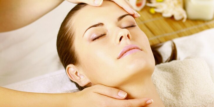 Regenerační kosmetická masáž obličeje