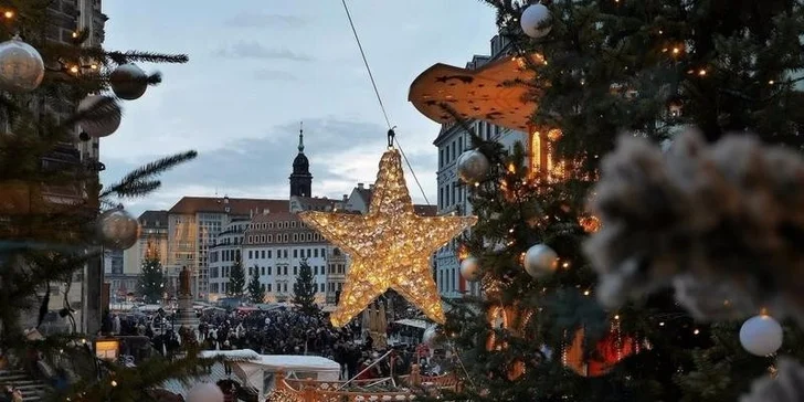 Nákupy i romantika v adventních Drážďanech