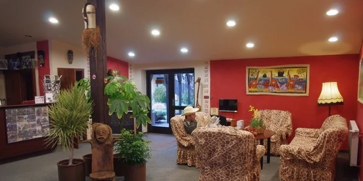 Noc v Hotelu Safari*** a prohlídka ZOO Dvůr Králové
