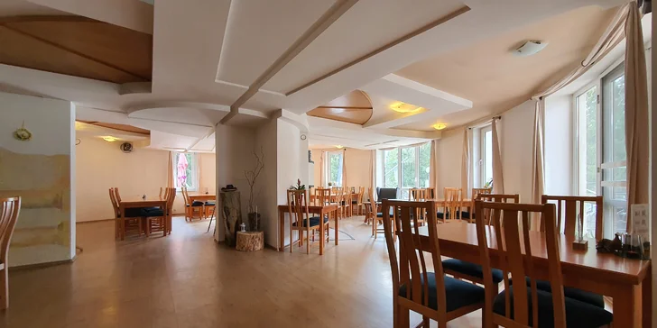 Zájsť sem môžete i počas obeda a vybrať si z ponuky jedálneho lístka nejakú dobrotu.