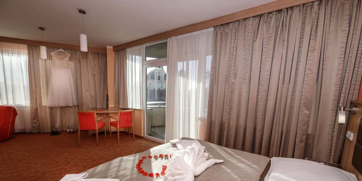 Zvolit můžete i variantu pobytu v prostorném apartmá.