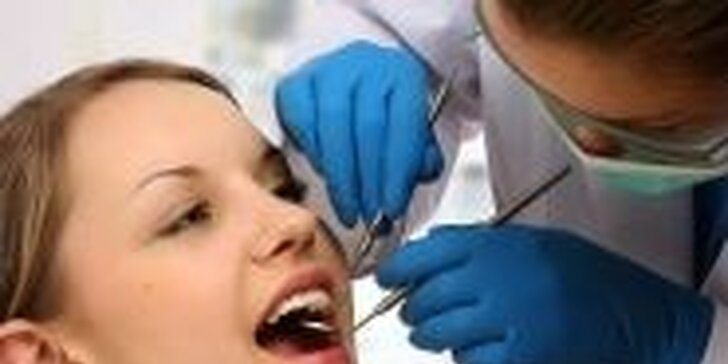 Bílá zubní výplň včetně kompletního vstupního vyšetření