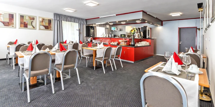 Voucher do restaurace hotelu Subterra platí pro dvě osoby.