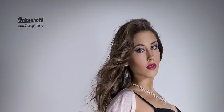 Glamour, fashion, portrétní fotografování ateliér/exteriér