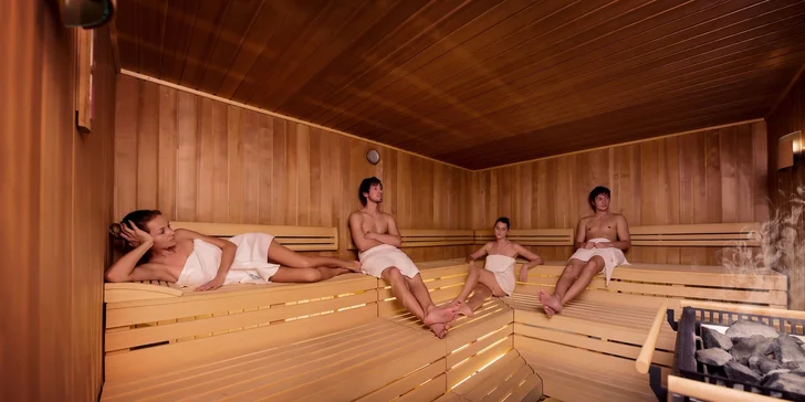 Až 3 dny víkendového wellness hýčkání pro dvě osoby ve Zlíně