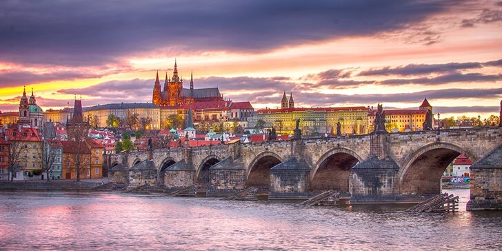 Za poznáním Prahy - pobyt přímo u Vltavy nedaleko centra pro dva se snídaní