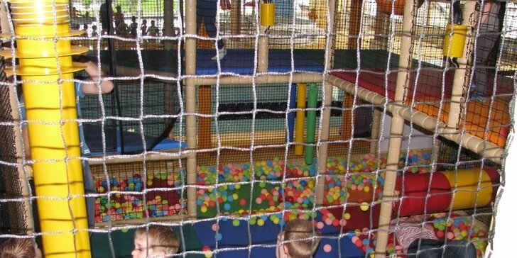 Zábava v Hopsáriu Lipno - vstupy pro děti i dospělé